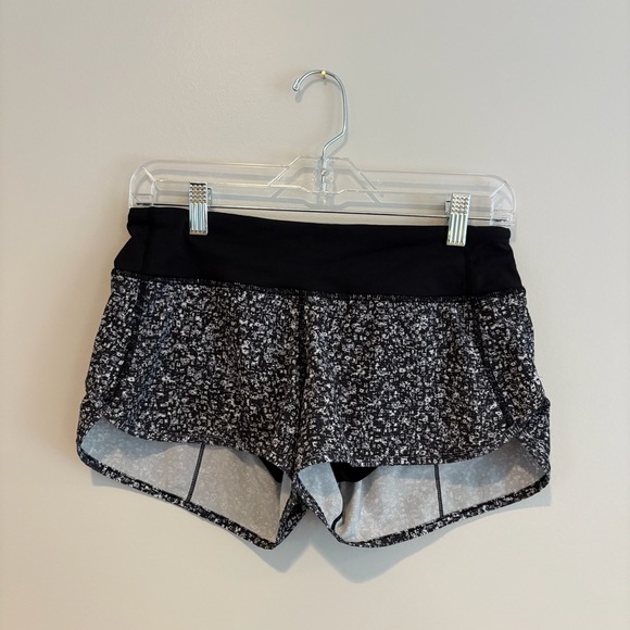 Lululemon Speed Up Short 4” Size 4 - Picture 1 of 7